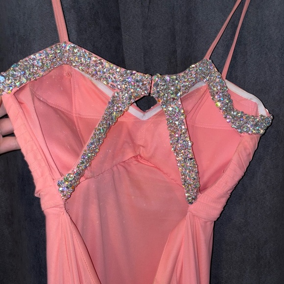 Prom dress! - Picture 2 of 3